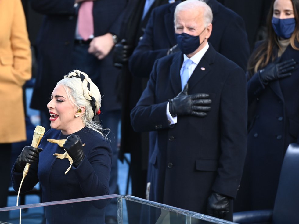 lady gaga canta investidura biden eeuu